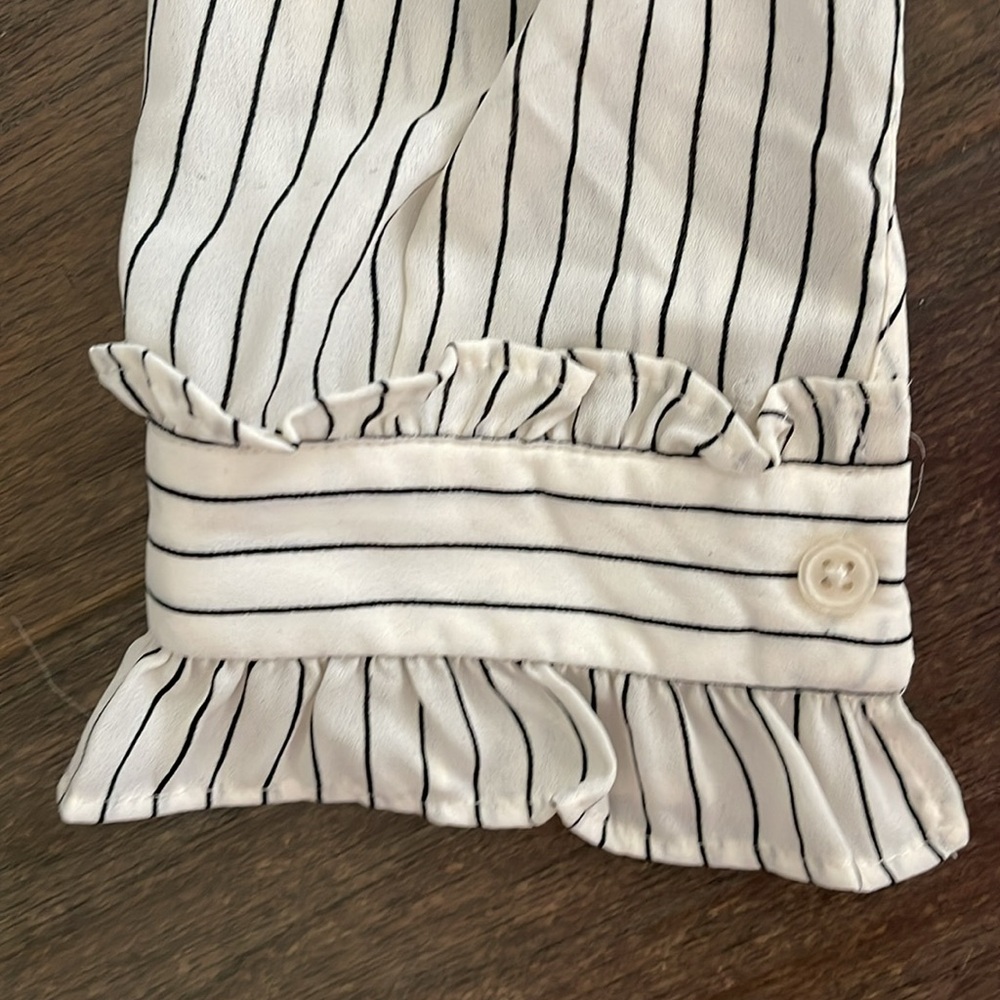 Striped Button-Up Blouse - Picture 4 of 6